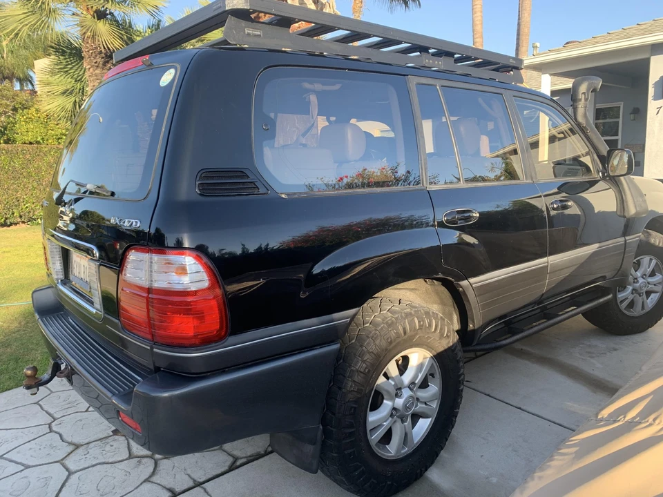 2003 Lexus LX 2nd Gen - Image 20 of 31