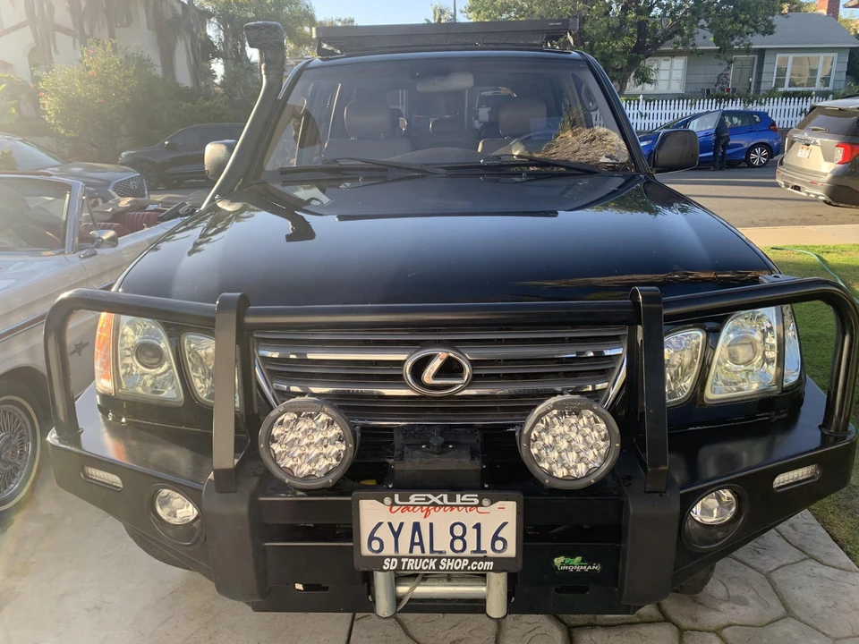 2003 Lexus LX 2nd Gen - Image 22 of 31
