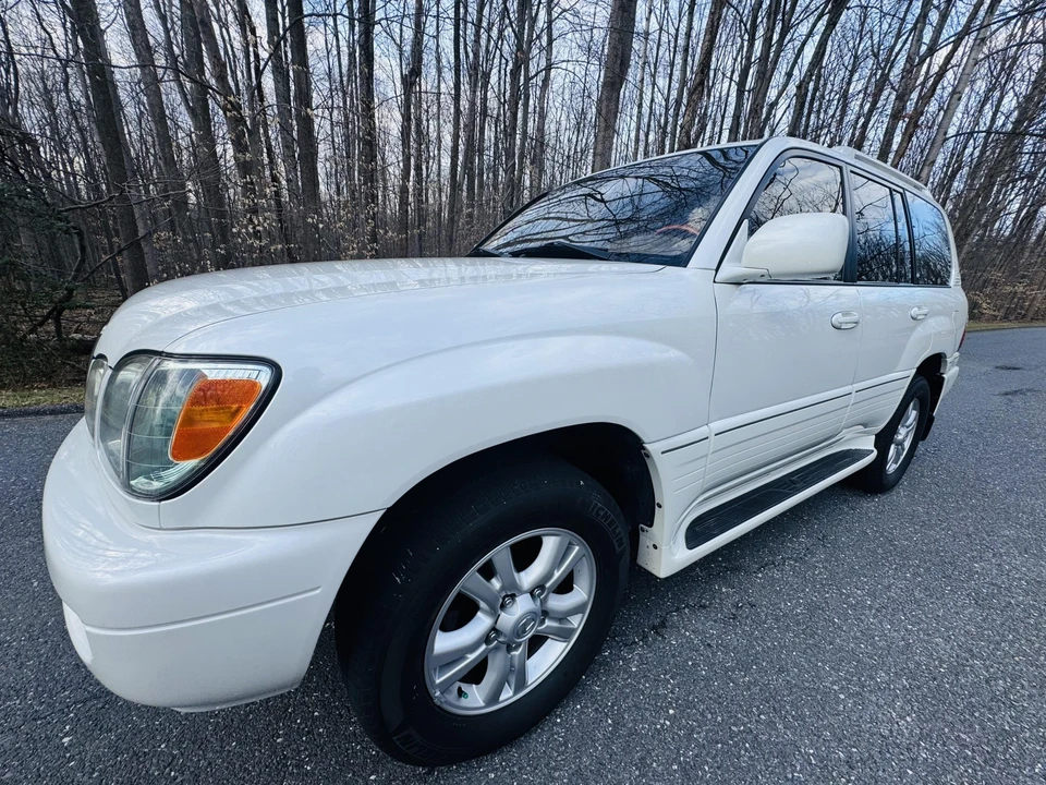 2003 Lexus LX 2nd Gen - Image 2 of 31