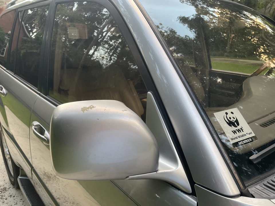 2003 Lexus LX 2nd Gen - Image 29 of 31