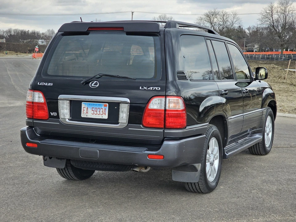 2003 Lexus LX 2nd Gen - Image 20 of 31