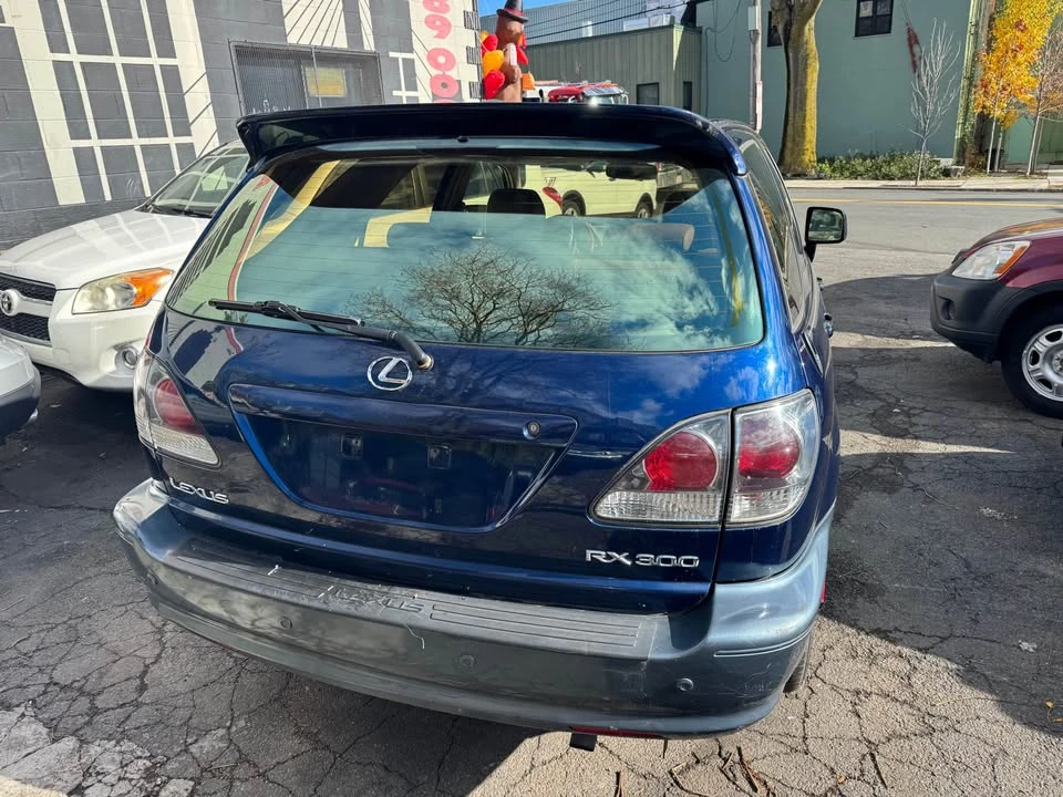2003 Lexus RX 1st Gen - Image 4 of 7