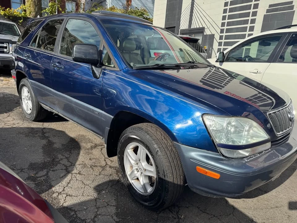 2003 Lexus RX 1st Gen - Image 3 of 7