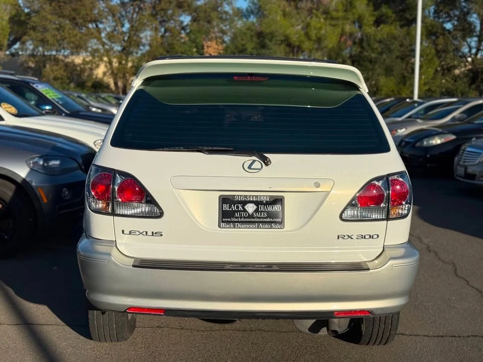 2003 Lexus RX 1st Gen - Image 9 of 18