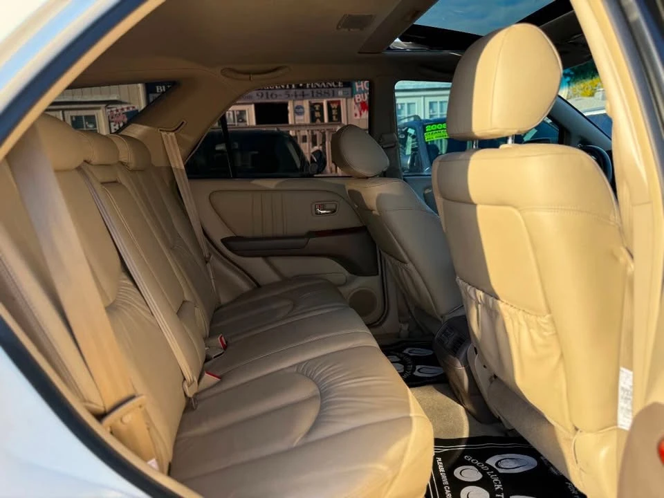 2003 Lexus RX 1st Gen - Image 16 of 18