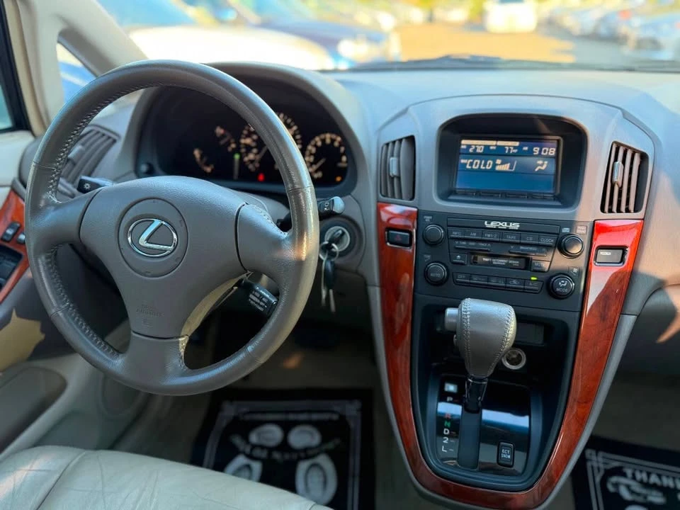 2003 Lexus RX 1st Gen - Image 14 of 18