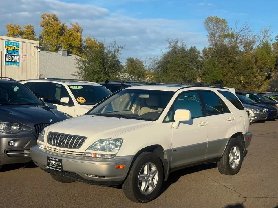 2003 Lexus RX 1st Gen - Image 3 of 18