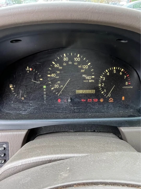2003 Lexus RX 1st Gen - Image 7 of 11