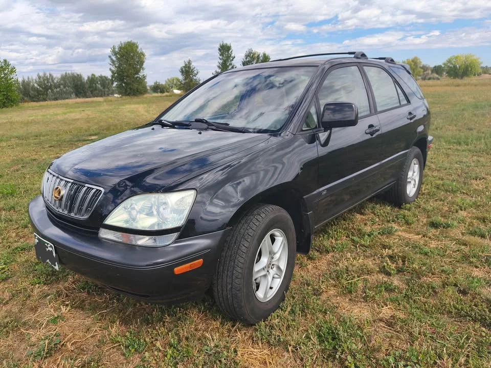 2003 Lexus RX 1st Gen - Image 3 of 10