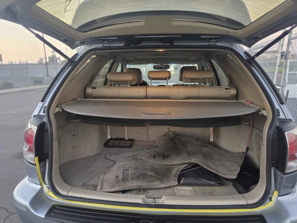 2003 Lexus RX 1st Gen - Image 11 of 12