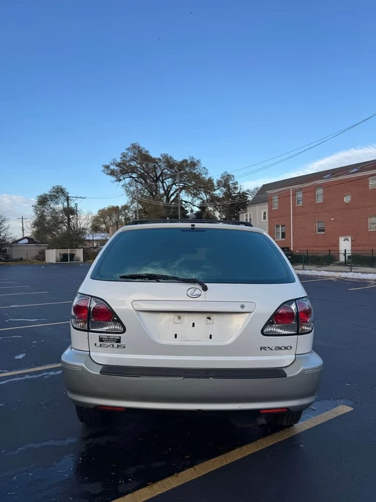 2003 Lexus RX 1st Gen - Image 7 of 18