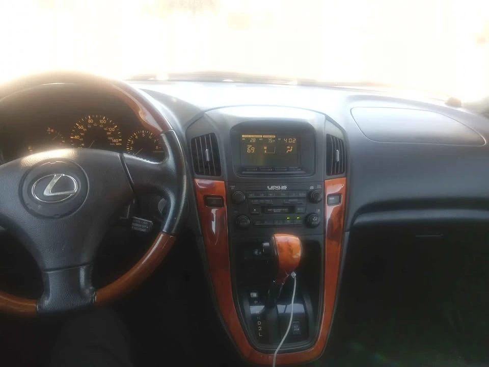 2003 Lexus RX 1st Gen - Image 3 of 5