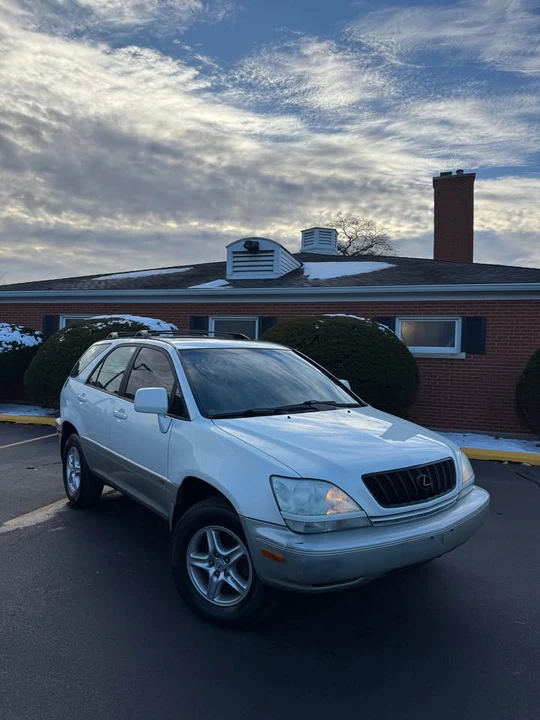 2003 Lexus RX 1st Gen - Image 3 of 18