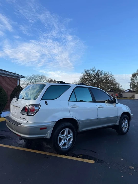 2003 Lexus RX 1st Gen - Image 6 of 18