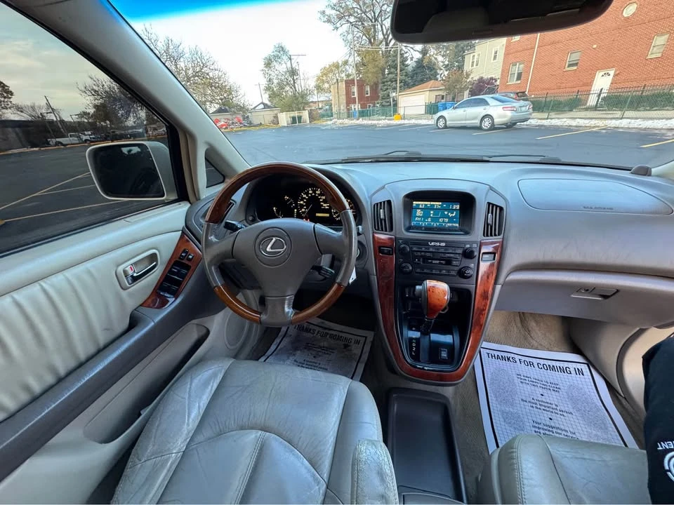 2003 Lexus RX 1st Gen - Image 14 of 17