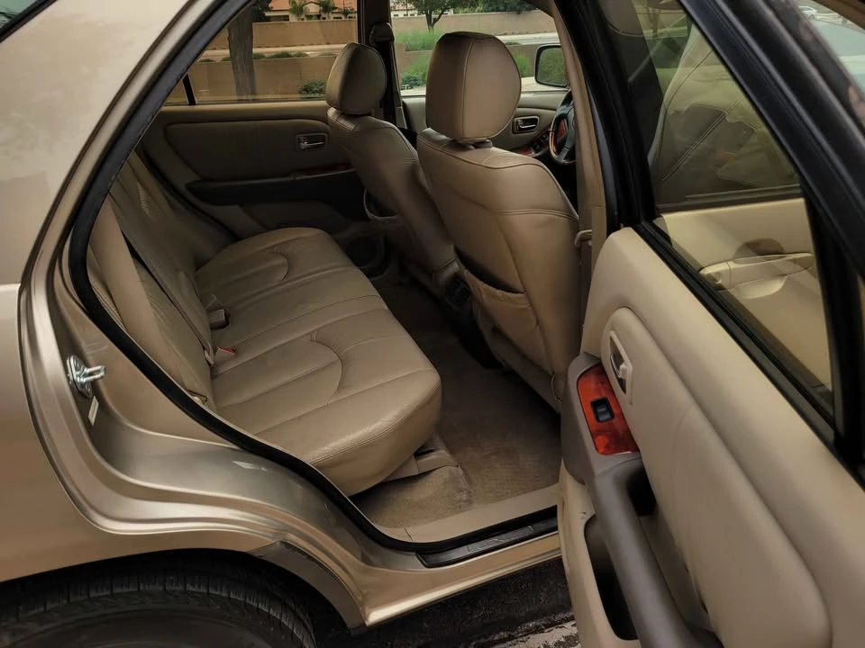 2003 Lexus RX 1st Gen - Image 12 of 18
