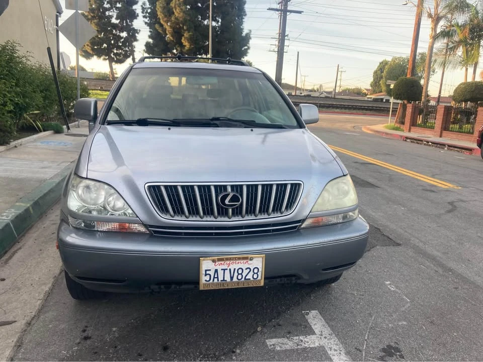 2003 Lexus RX 1st Gen - Image 3 of 8