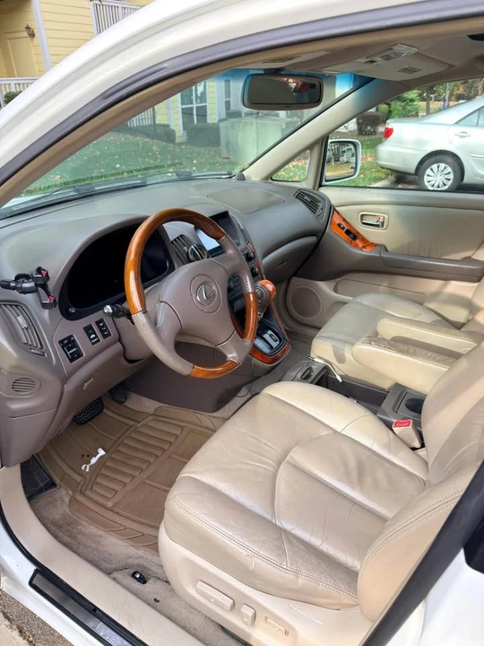2003 Lexus RX 1st Gen - Image 3 of 7