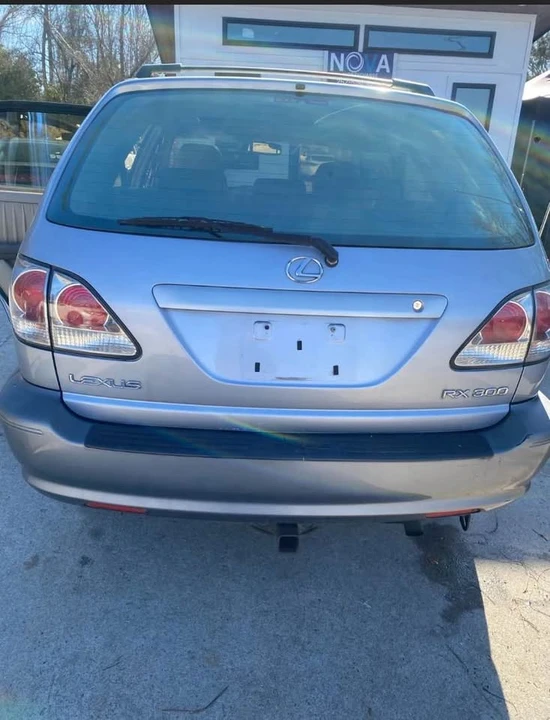 2003 Lexus RX 1st Gen - Image 5 of 6