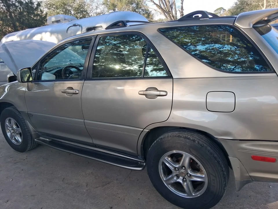 2003 Lexus RX 1st Gen - Image 4 of 8