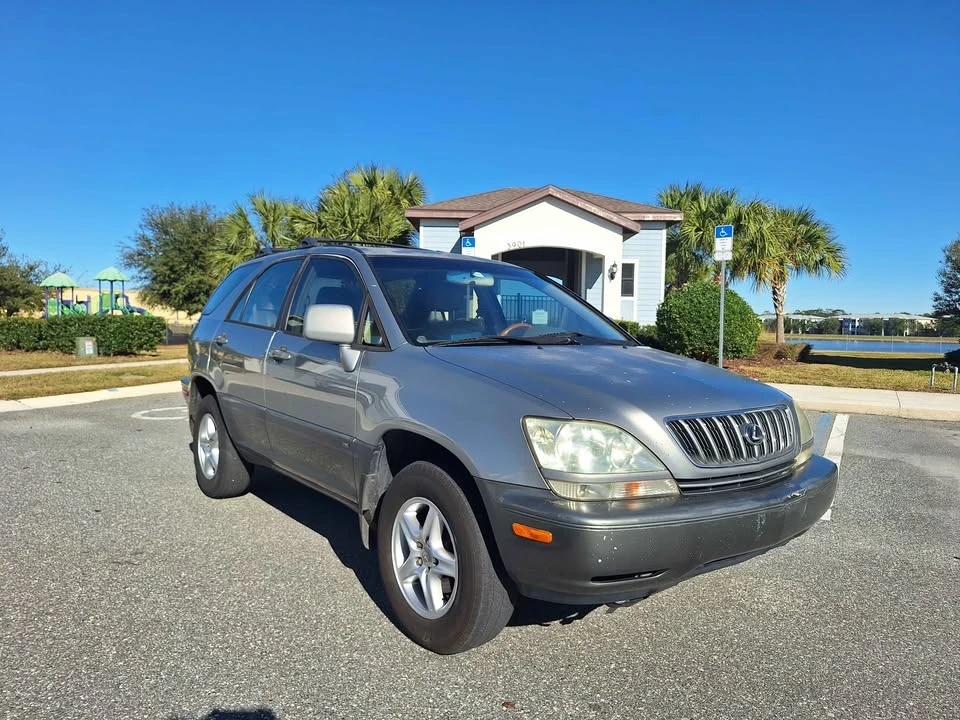 2003 Lexus RX 1st Gen - Image 2 of 7