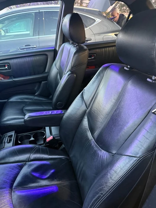 2003 Lexus RX 1st Gen - Image 5 of 11