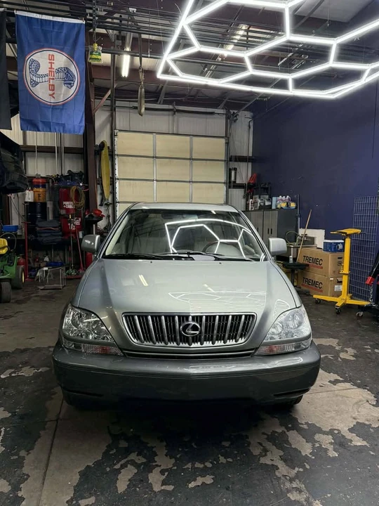 2003 Lexus RX 1st Gen - Image 2 of 12