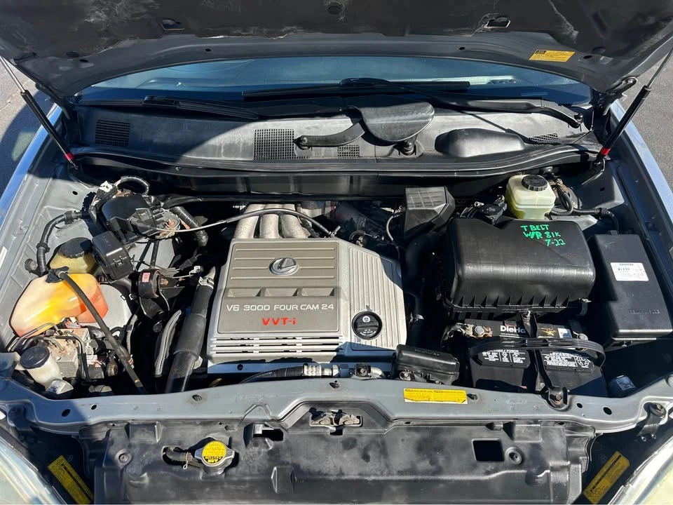 2003 Lexus RX 1st Gen - Image 15 of 16