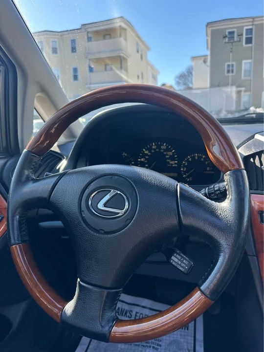 2003 Lexus RX 1st Gen - Image 13 of 16