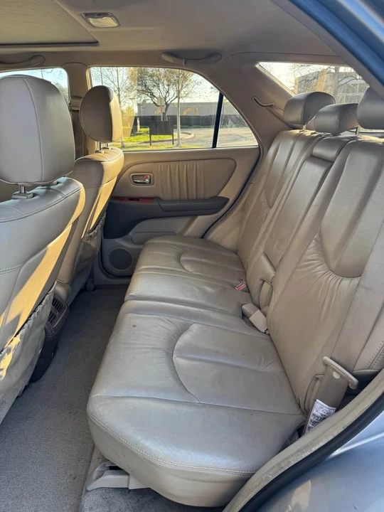 2003 Lexus RX 1st Gen - Image 7 of 8