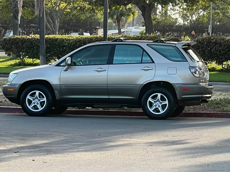 2003 Lexus RX 1st Gen - Image 7 of 17