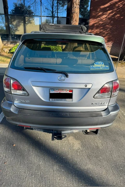 2003 Lexus RX 1st Gen - Image 4 of 8