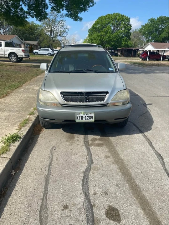 2003 Lexus RX 1st Gen - Image 2 of 10