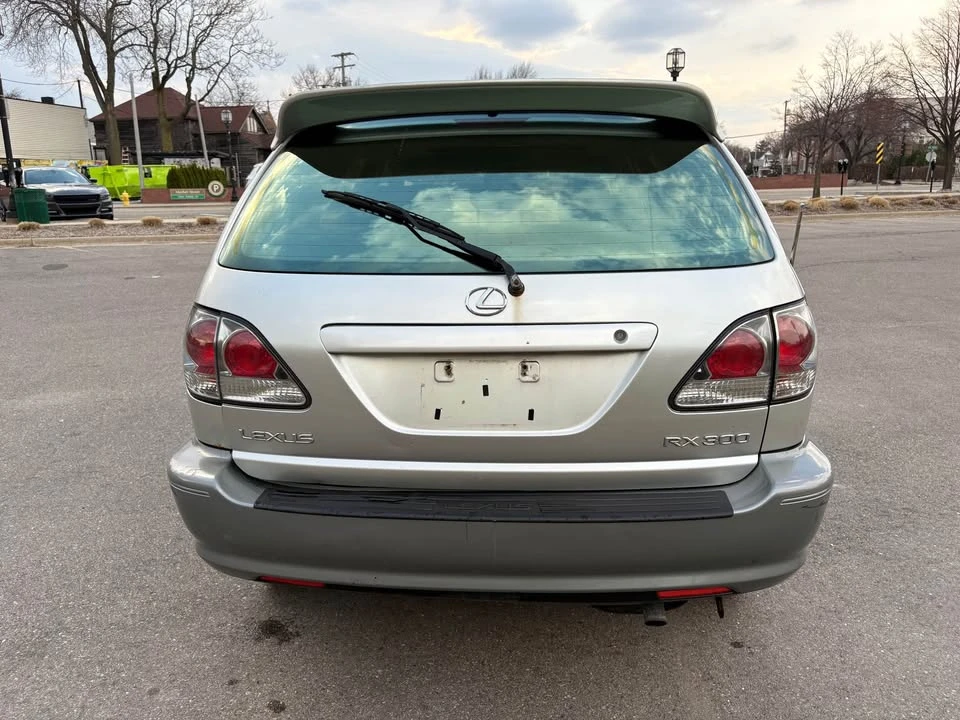 2003 Lexus RX 1st Gen - Image 7 of 18