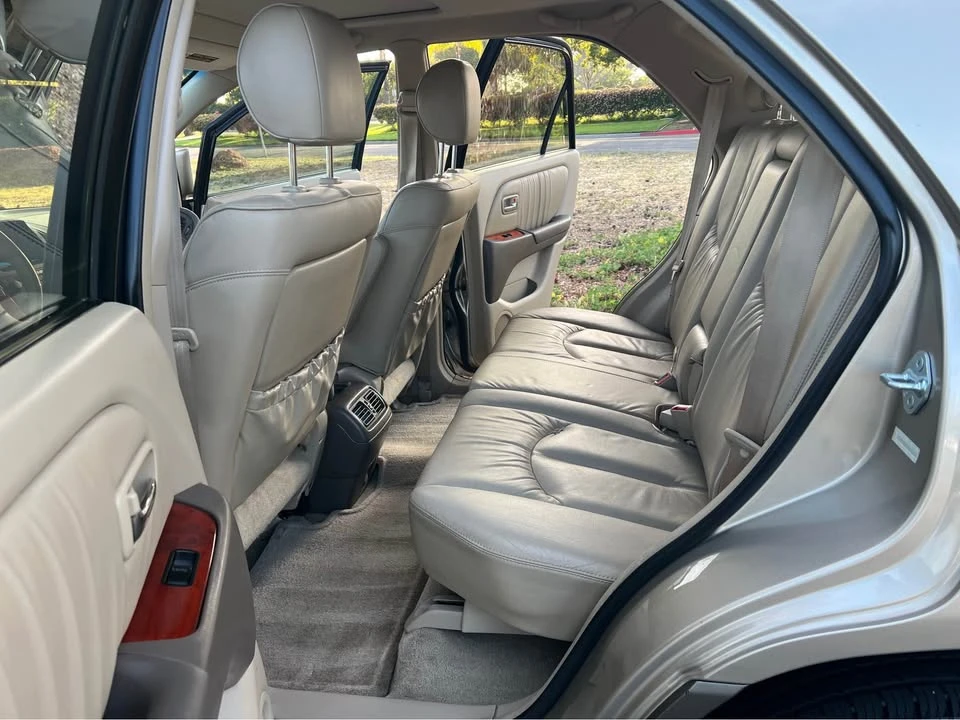 2003 Lexus RX 1st Gen - Image 15 of 17
