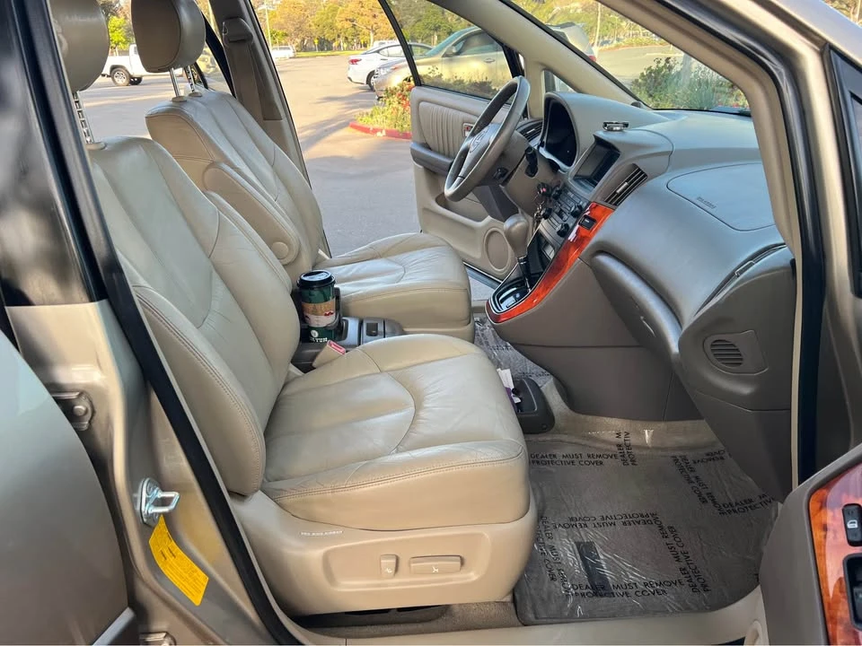 2003 Lexus RX 1st Gen - Image 14 of 17