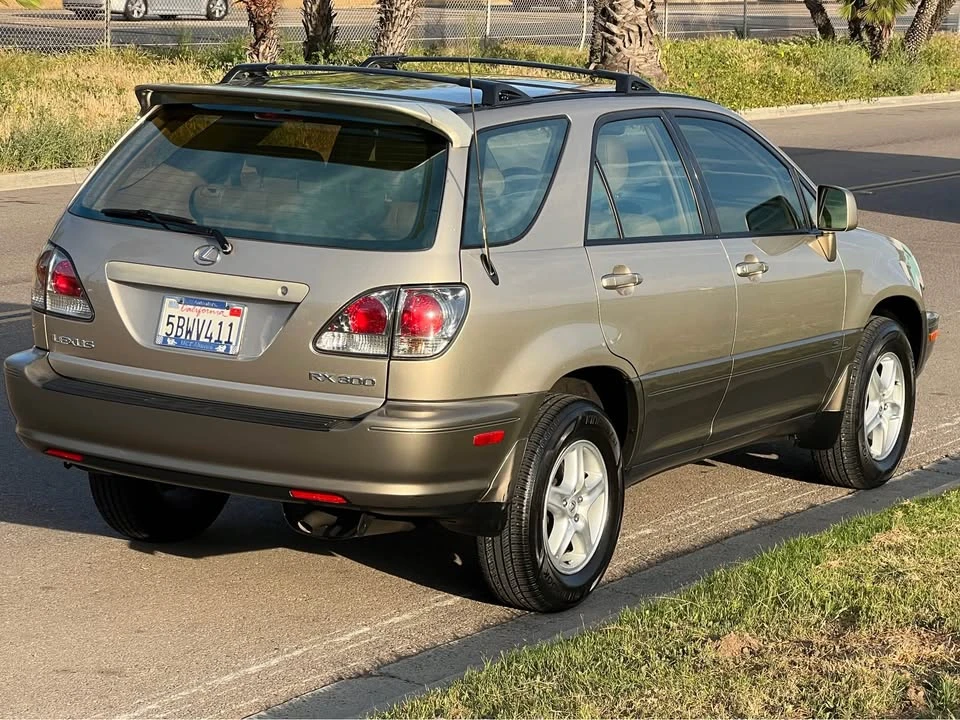 2003 Lexus RX 1st Gen - Image 6 of 17