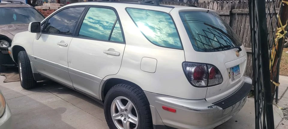 2003 Lexus RX 1st Gen - Image 2 of 3