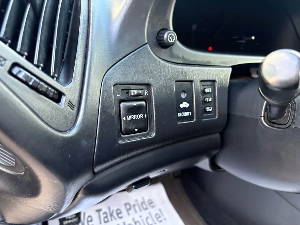 2003 Lexus RX 1st Gen - Image 13 of 18