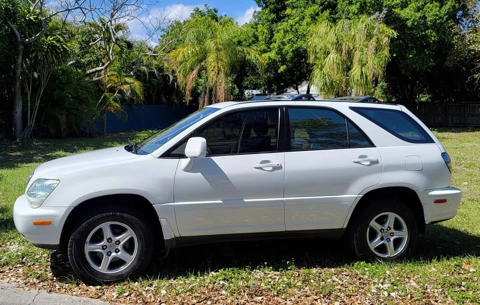 2003 Lexus RX 1st Gen - Image 7 of 15