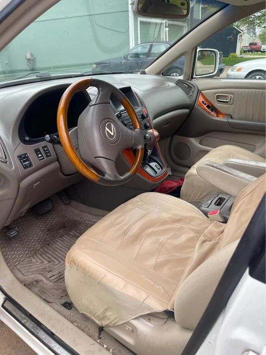 2003 Lexus RX 1st Gen - Image 6 of 8