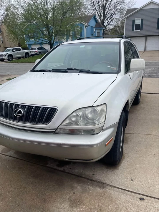 2003 Lexus RX 1st Gen - Image 8 of 8