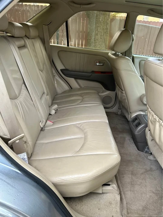 2003 Lexus RX 1st Gen - Image 6 of 8
