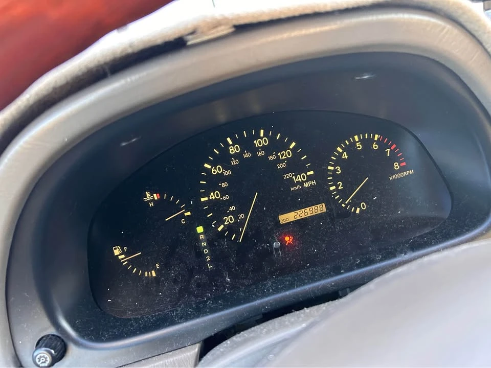 2003 Lexus RX 1st Gen - Image 11 of 14
