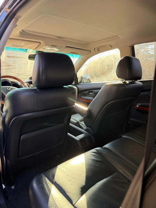 2003 Lexus RX 2nd Gen - Image 10 of 13