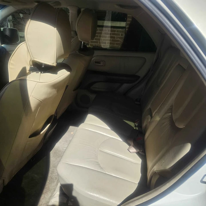 2003 Lexus RX 2nd Gen - Image 6 of 11