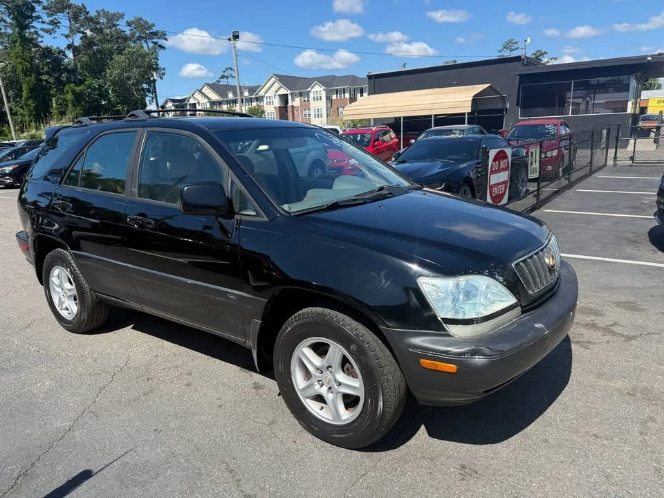 2003 Lexus RX 1st Gen - Image 2 of 6