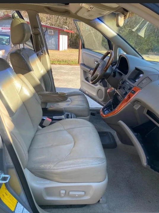 2003 Lexus RX 1st Gen - Image 2 of 6
