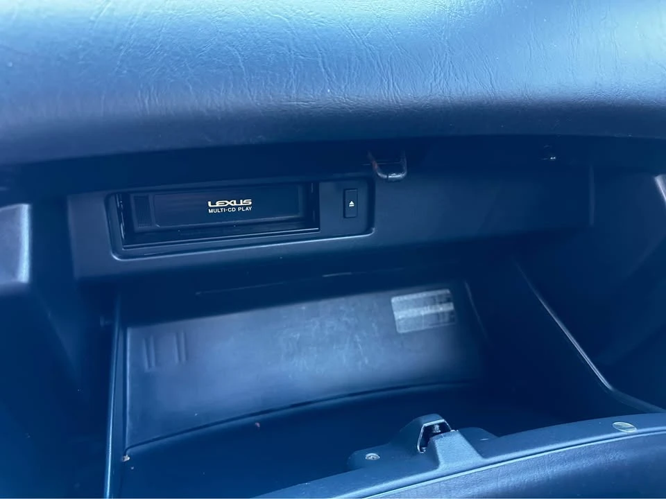 2003 Lexus RX 1st Gen - Image 12 of 17