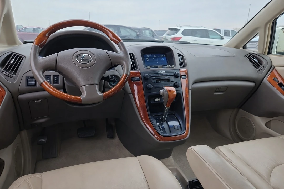 2003 Lexus RX 1st Gen - Image 6 of 13